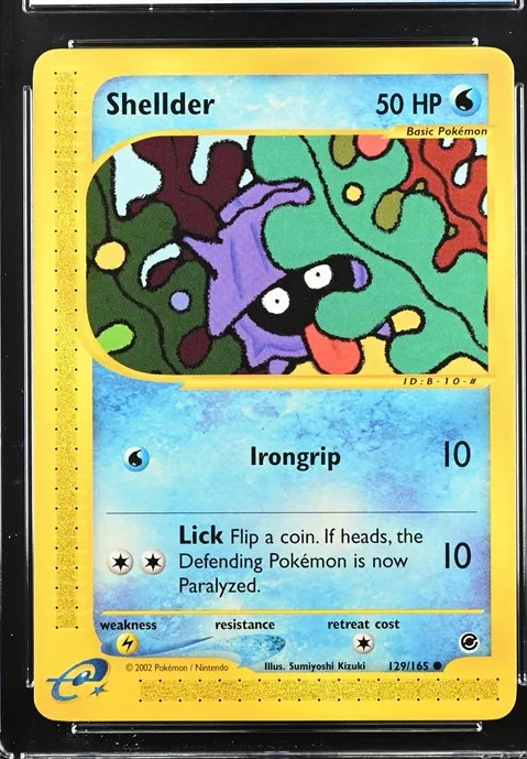 Shellder Pokémon card front