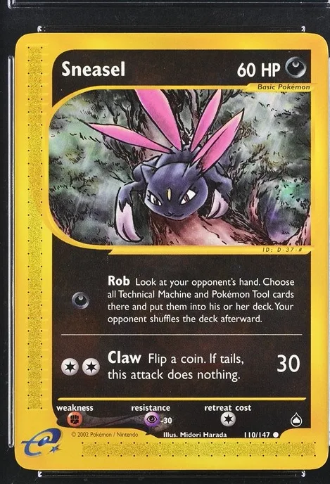 Sneasel Pokémon card front