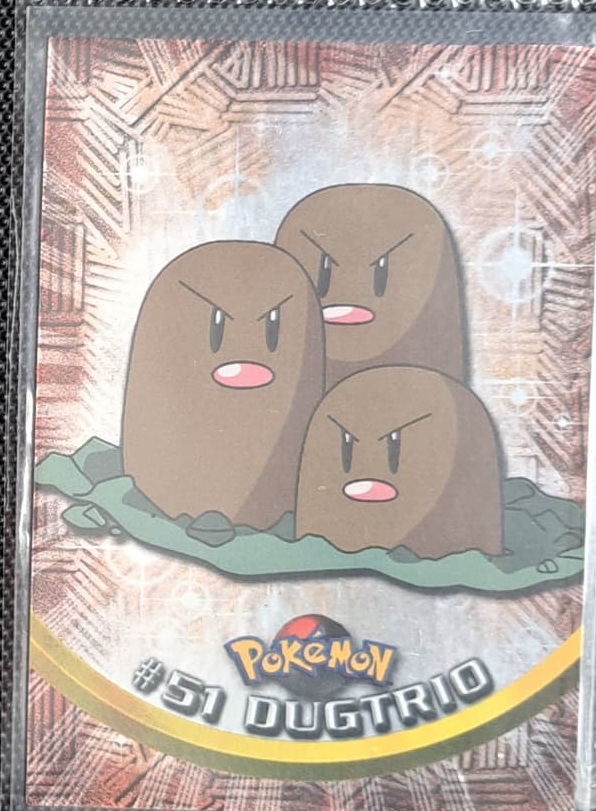 Dugtrio Pokémon card front